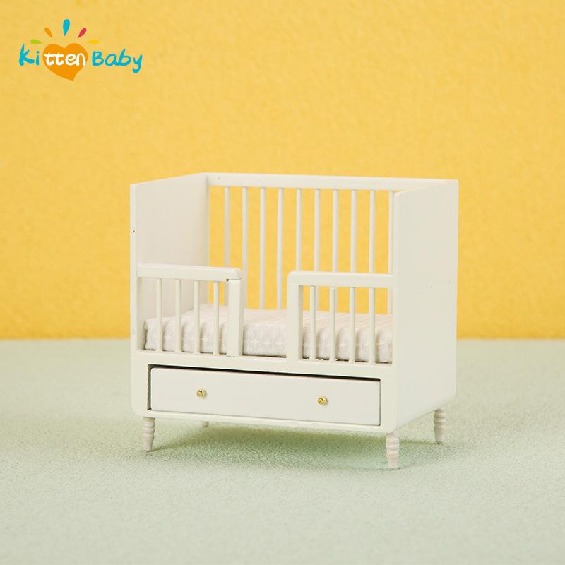 1:12 Miniature White Wood Baby - Baby Nursery Accessories 리뷰 및 가격